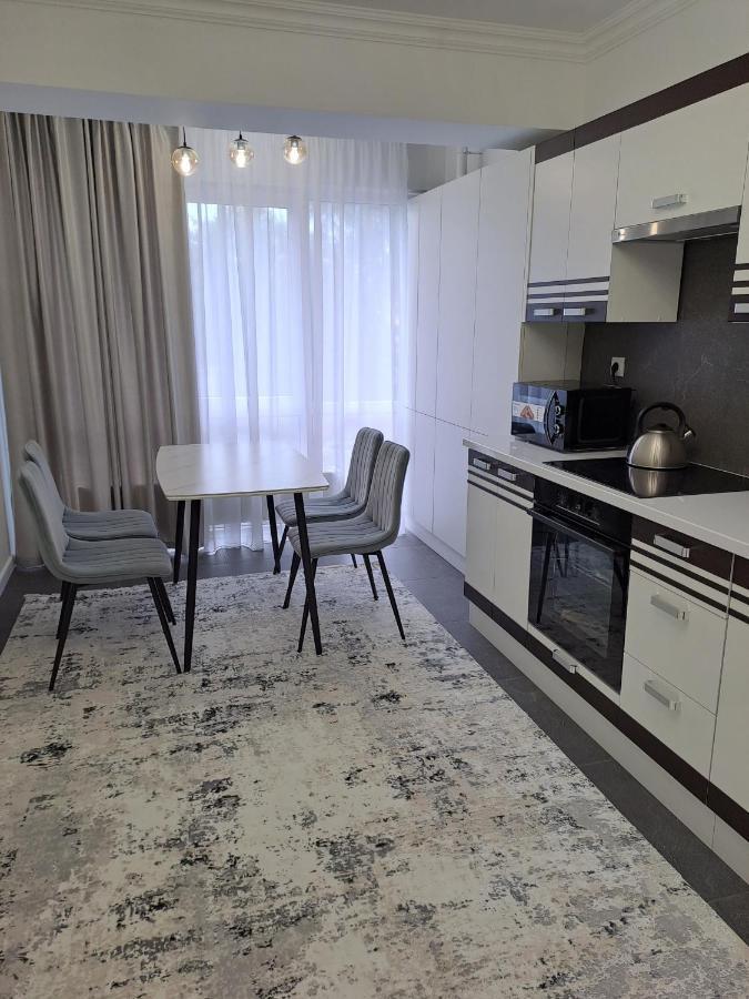 Apartament Airport 24&24 Car Parking Kiszyniów Zewnętrze zdjęcie